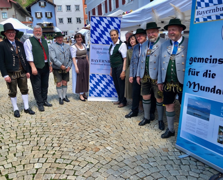 Mitglieder des Bayernbund Kreisverbandes Rosenheim